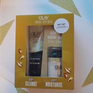 Olay Total Effects Glowing Skin 2 Step Cleanser/Moisturizer NWT Size:OS  Olay